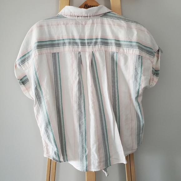 Far West Front Tie Striped Top - Picture 4 of 5